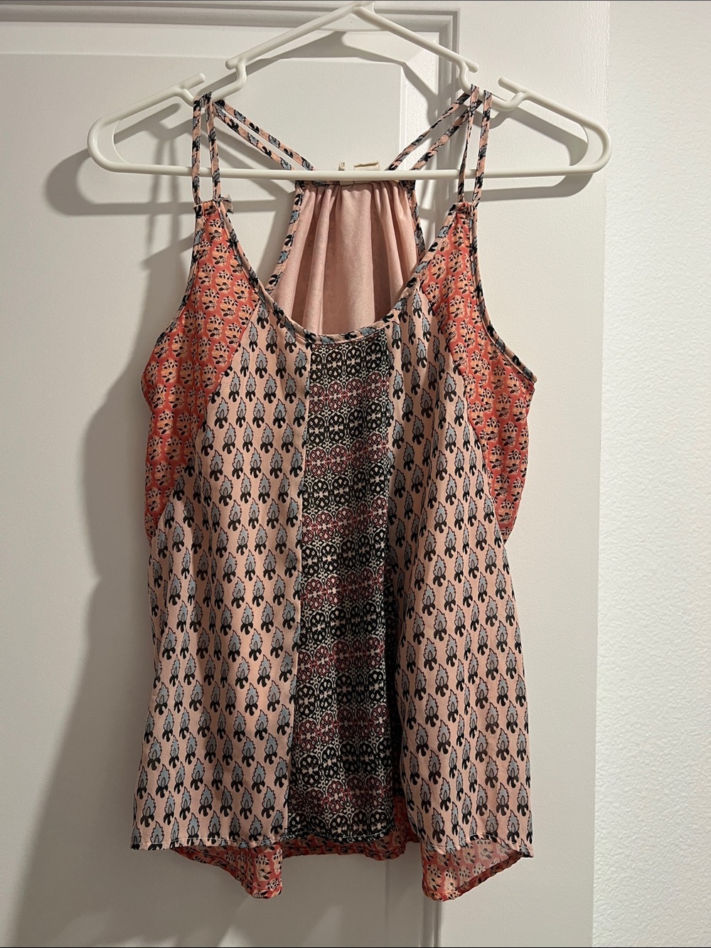 Lightweight Pink Patterned Strappy Women's Tank Top